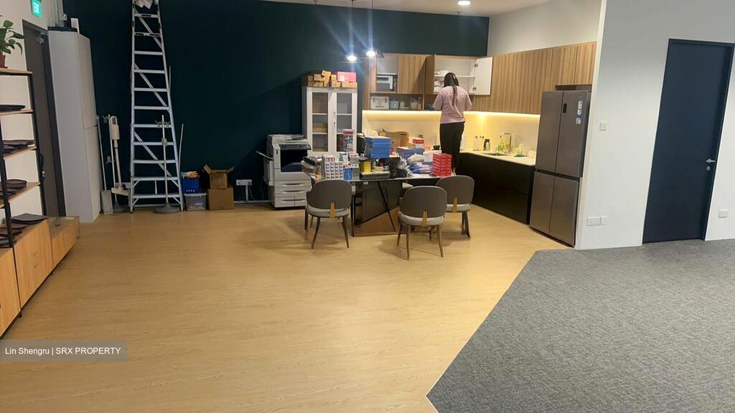 Kallang Way (D13), Factory #498772291